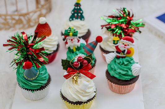 *Pre-order 10% OFF**Christmas Limited* Santa’s Whimsical Cupcake Box (16 pcs per box)