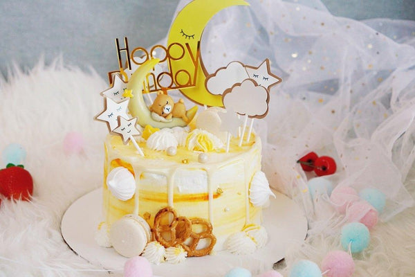 Cakes and Cupcakes by Melissa - Twinkle, twinkle little star ⭐️ . . . .  #cakesandcupcakesbymelissa #elephant #bunny #fondantelephant #fondantcake  #firstbirthdayparty #baby #babyboy #love #toronto #design | Facebook
